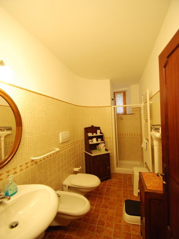 Appartamento Casa Lazzaro Siena Esterno foto